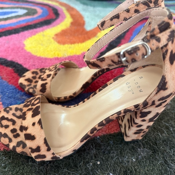 A New Day Strappy Leopard Print Block Heels - Picture 7 of 9